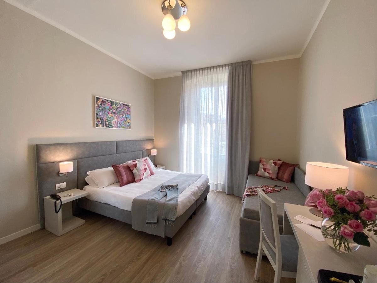 Hotel Eletto Санремо Экстерьер фото