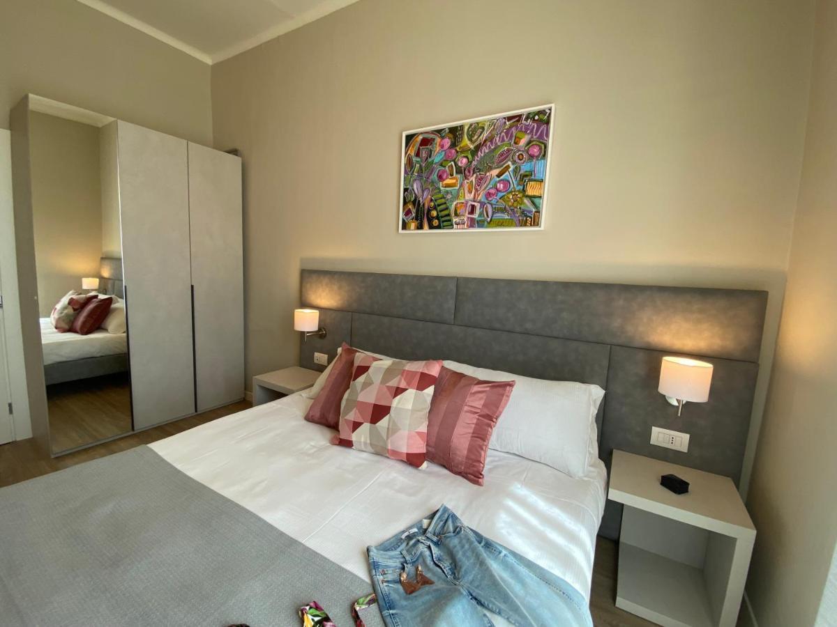 Hotel Eletto Санремо Экстерьер фото