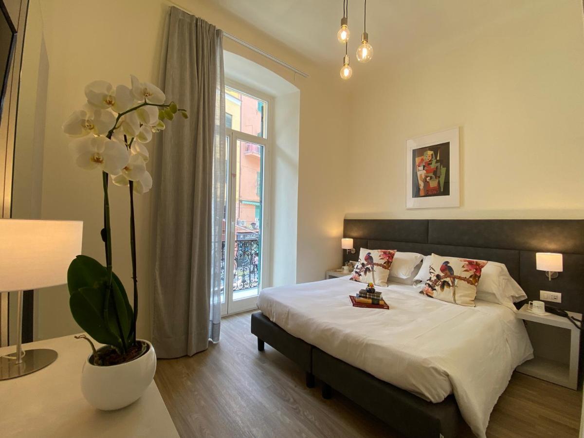 Hotel Eletto Санремо Экстерьер фото